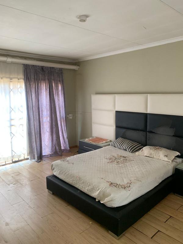 3 Bedroom Property for Sale in Dawn Park Gauteng