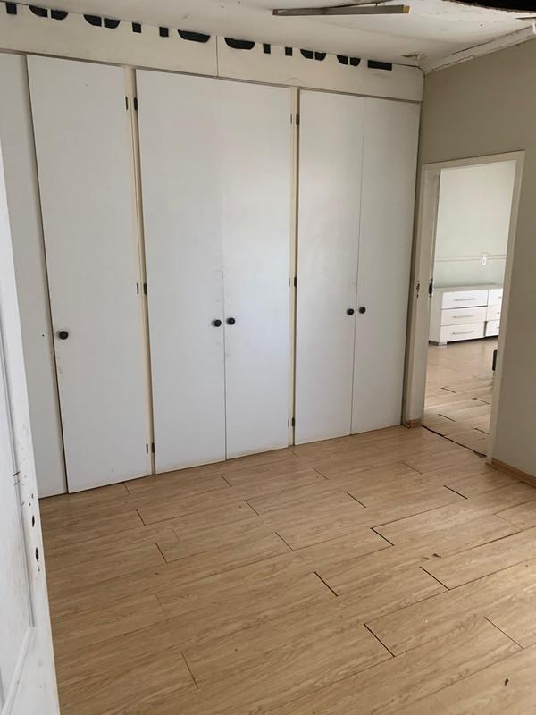 3 Bedroom Property for Sale in Dawn Park Gauteng