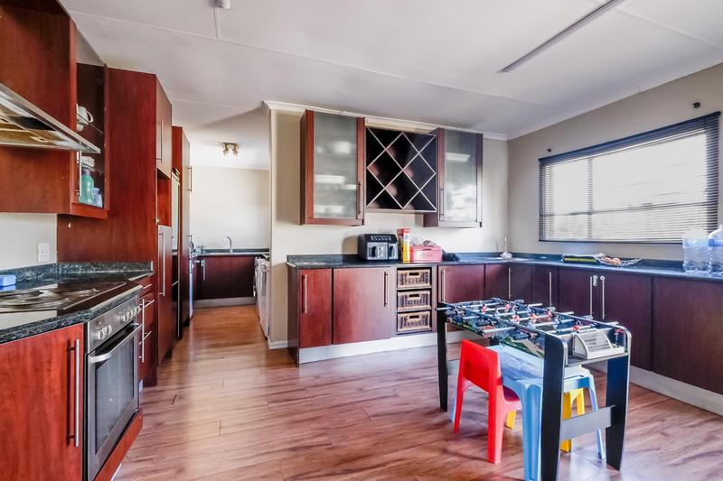 3 Bedroom Property for Sale in Noordwyk Gauteng