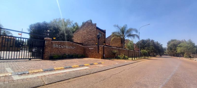 3 Bedroom Property for Sale in Die Hoewes Gauteng
