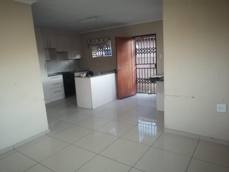 2 Bedroom Property for Sale in Elandspoort Gauteng