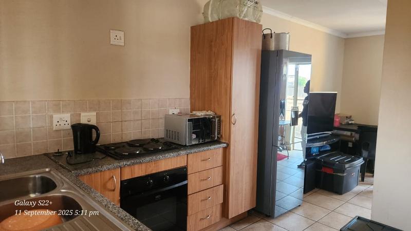1 Bedroom Property for Sale in Kosmosdal Gauteng