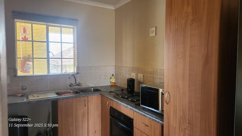 1 Bedroom Property for Sale in Kosmosdal Gauteng