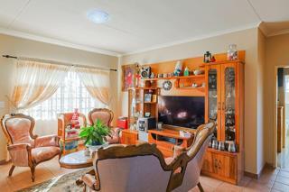 2 Bedroom Property for Sale in Eike Park Gauteng