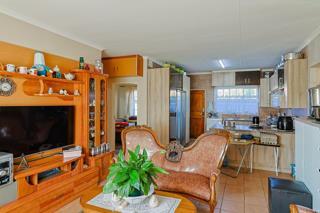 2 Bedroom Property for Sale in Eike Park Gauteng