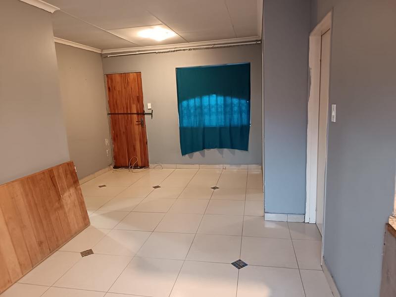 To Let 3 Bedroom Property for Rent in Windmill Park Gauteng