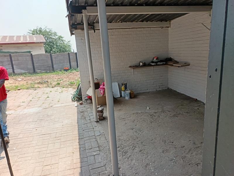 To Let 3 Bedroom Property for Rent in Tedstoneville Gauteng