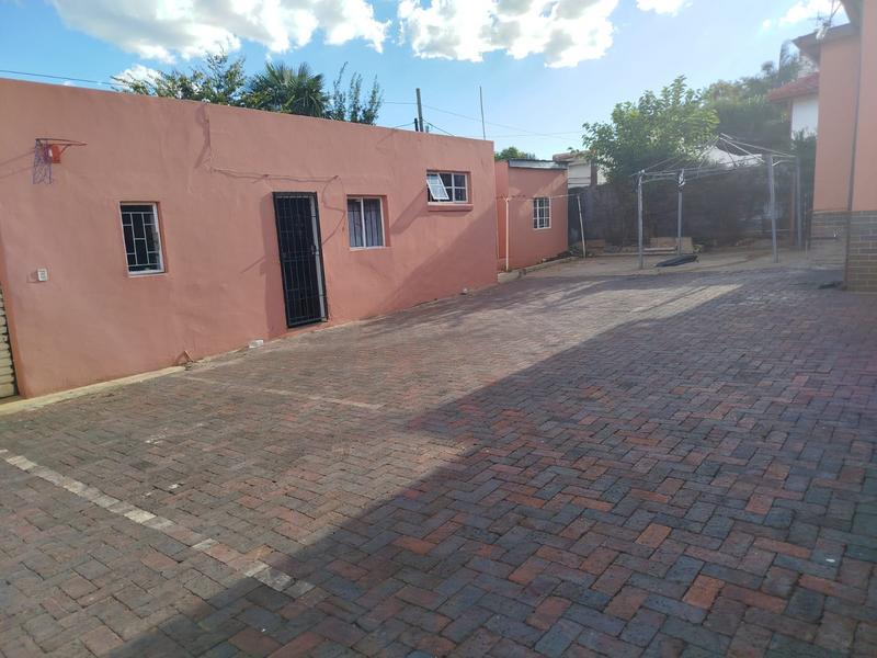 To Let 3 Bedroom Property for Rent in Cyrildene Gauteng