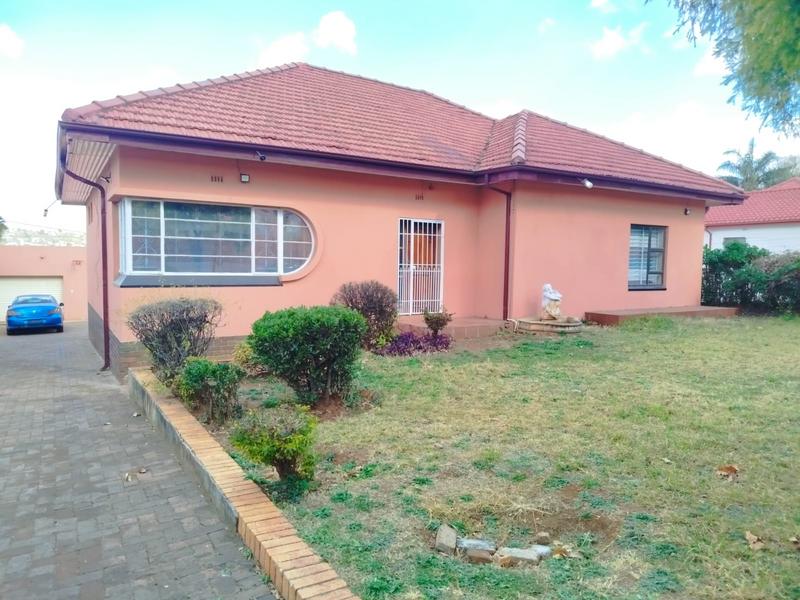 To Let 3 Bedroom Property for Rent in Cyrildene Gauteng