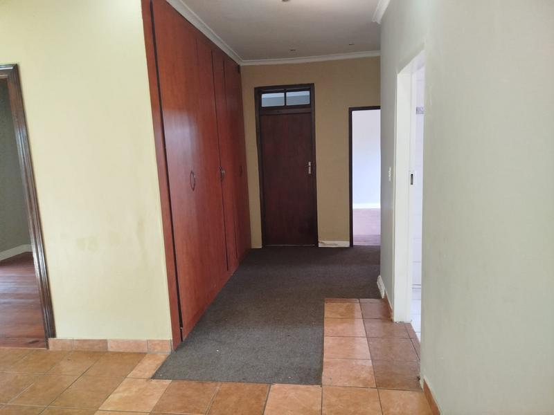 To Let 3 Bedroom Property for Rent in Cyrildene Gauteng