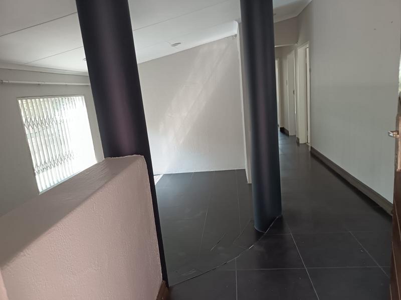 To Let 3 Bedroom Property for Rent in Vorna Valley Gauteng