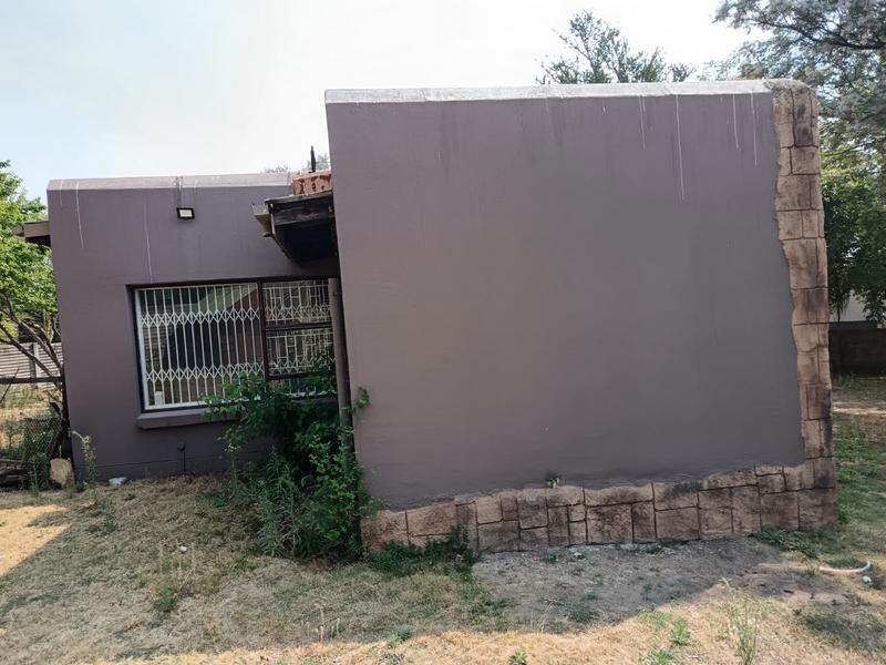 To Let 3 Bedroom Property for Rent in Vorna Valley Gauteng
