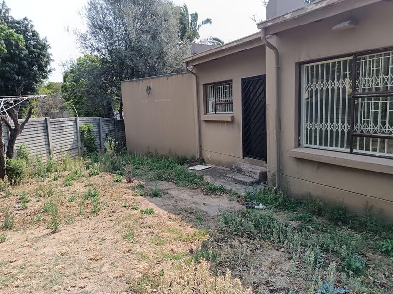 To Let 3 Bedroom Property for Rent in Vorna Valley Gauteng
