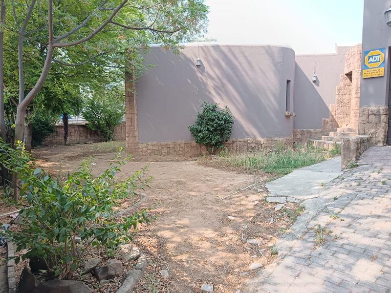 To Let 3 Bedroom Property for Rent in Vorna Valley Gauteng