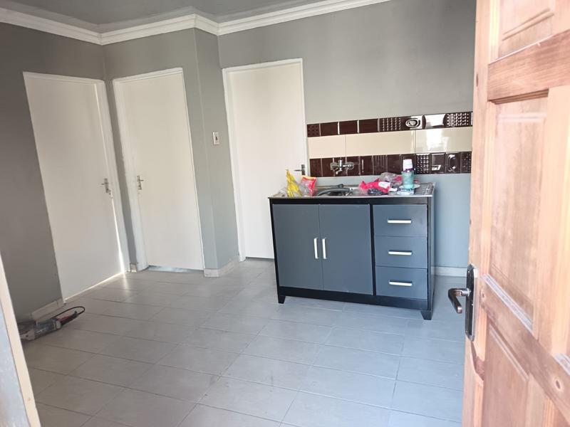 To Let 2 Bedroom Property for Rent in Bloubosrand Gauteng