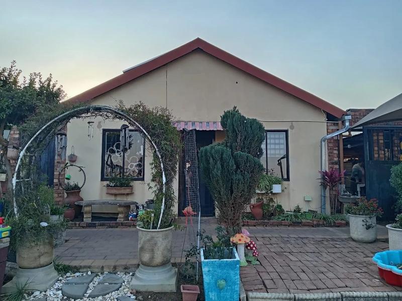 To Let 2 Bedroom Property for Rent in Lotus Gardens Gauteng