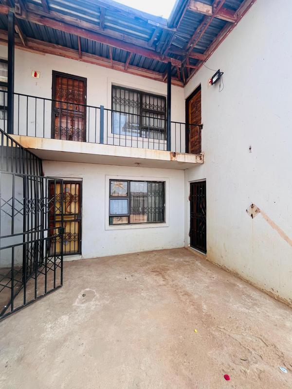 Commercial Property for Sale in Rondebult Gauteng