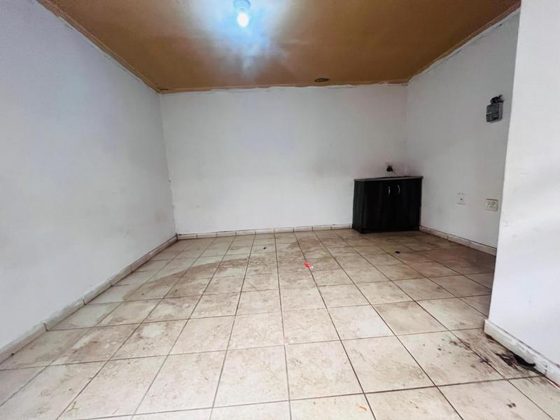 Commercial Property for Sale in Rondebult Gauteng
