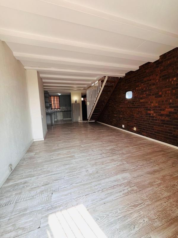 2 Bedroom Property for Sale in The Hill Gauteng