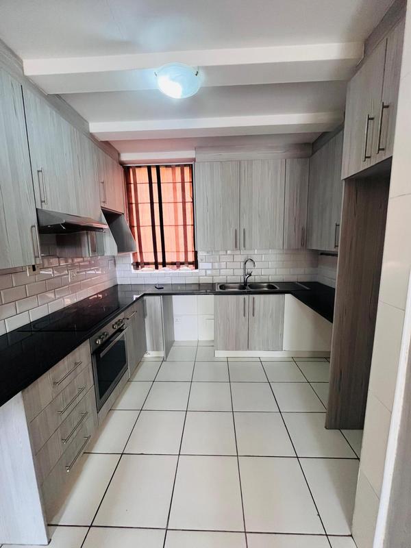 2 Bedroom Property for Sale in The Hill Gauteng