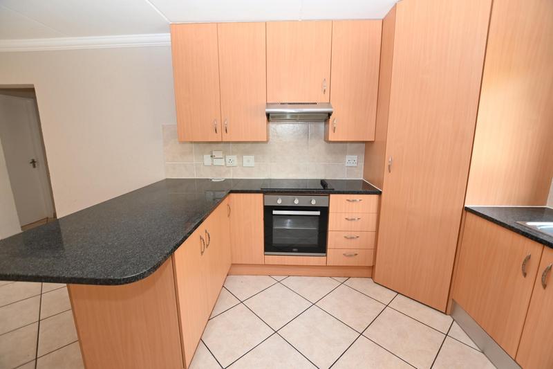 To Let 2 Bedroom Property for Rent in Paulshof Gauteng