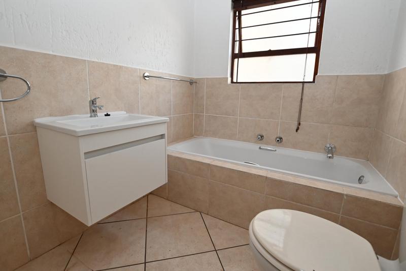 To Let 2 Bedroom Property for Rent in Paulshof Gauteng
