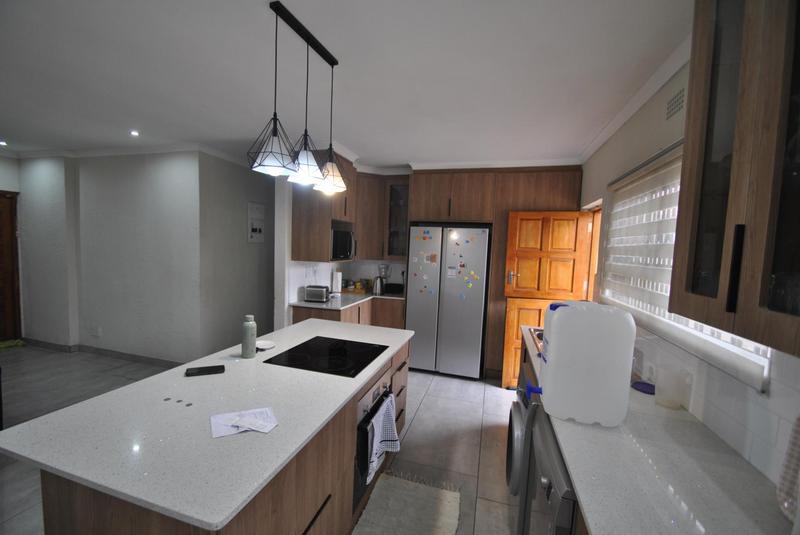 4 Bedroom Property for Sale in Leondale Gauteng