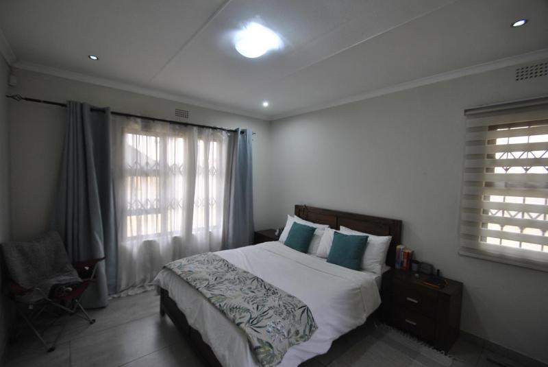 4 Bedroom Property for Sale in Leondale Gauteng