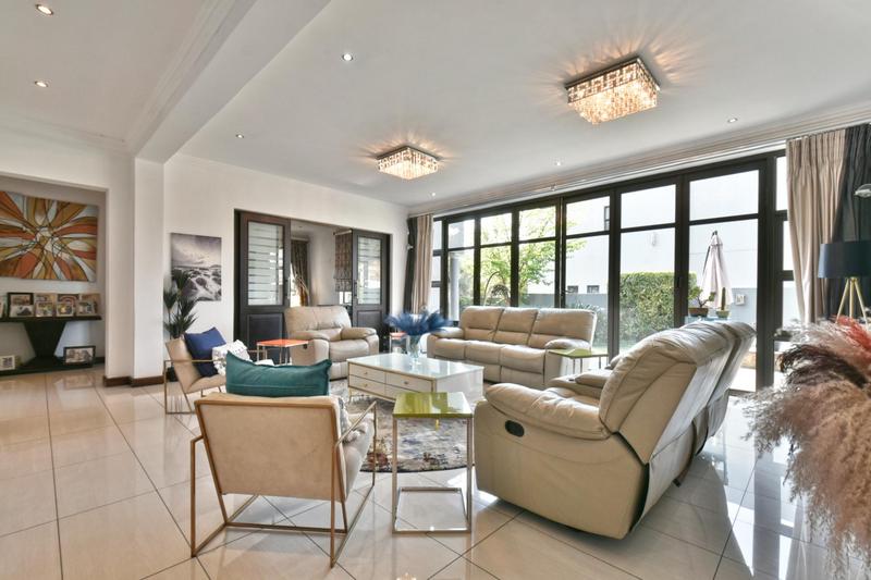 5 Bedroom Property for Sale in Woodmead Gauteng
