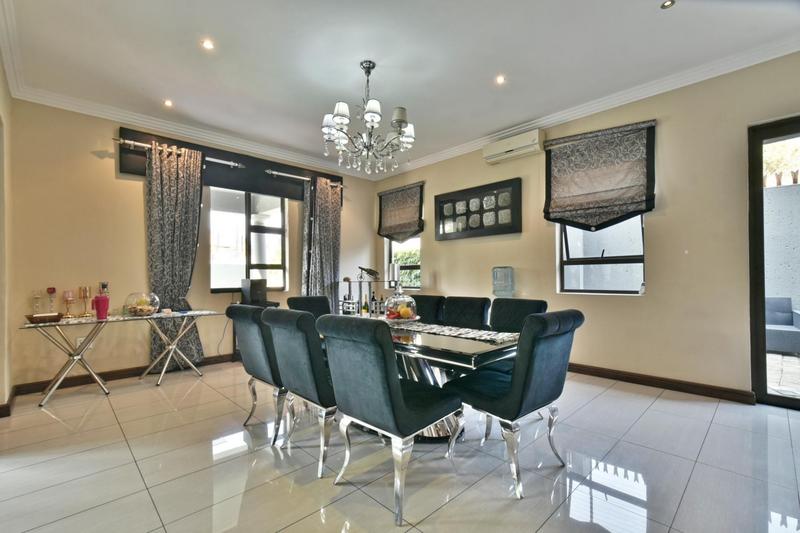 5 Bedroom Property for Sale in Woodmead Gauteng