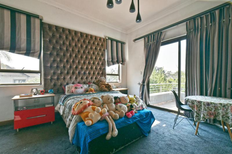 5 Bedroom Property for Sale in Woodmead Gauteng