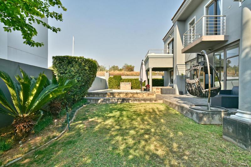 5 Bedroom Property for Sale in Woodmead Gauteng
