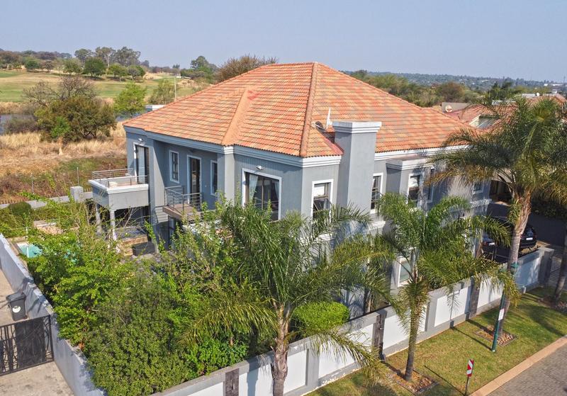 5 Bedroom Property for Sale in Woodmead Gauteng