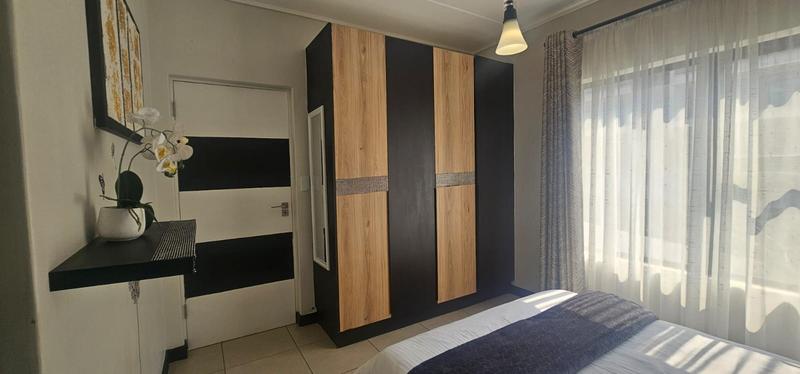 To Let 1 Bedroom Property for Rent in Mulbarton Gauteng