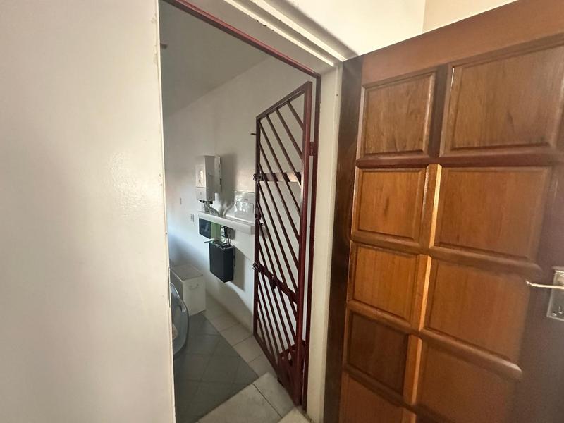 5 Bedroom Property for Sale in Laudium Gauteng