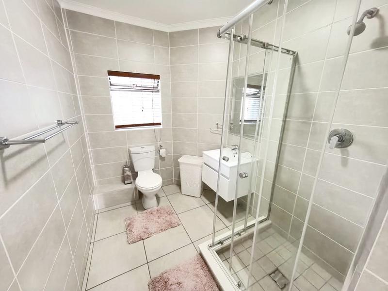 To Let 2 Bedroom Property for Rent in Linbro Park Gauteng