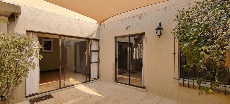 3 Bedroom Property for Sale in Lakefield Gauteng