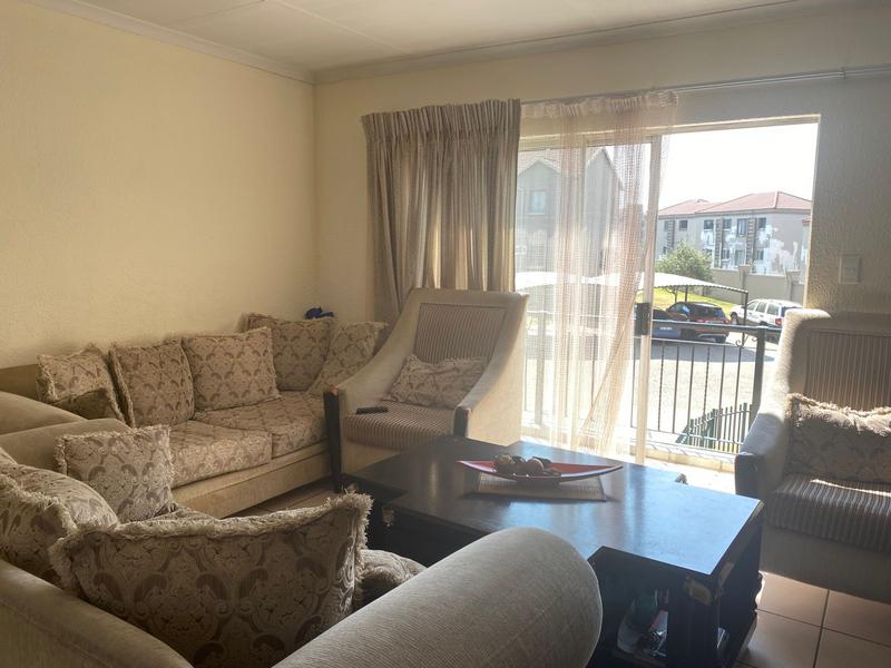 2 Bedroom Property for Sale in Ruimsig Gauteng