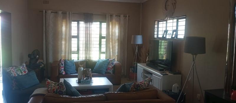 To Let 3 Bedroom Property for Rent in Capital Park Gauteng