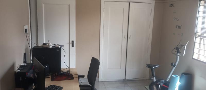 To Let 3 Bedroom Property for Rent in Capital Park Gauteng