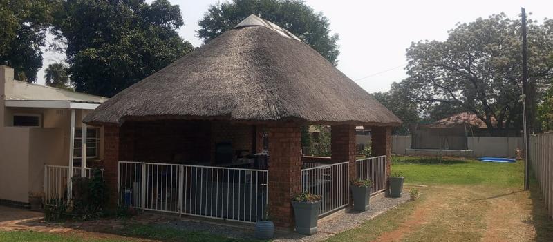 To Let 3 Bedroom Property for Rent in Capital Park Gauteng
