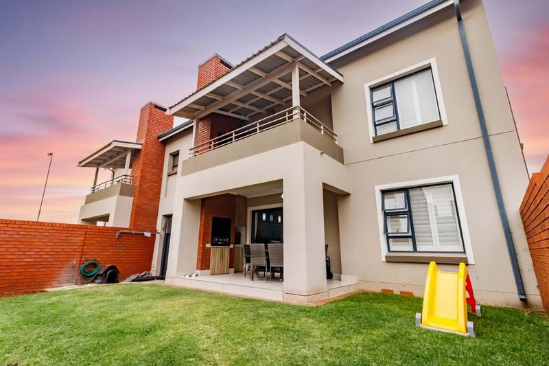 2 Bedroom Property for Sale in Golden Fields Estate Gauteng