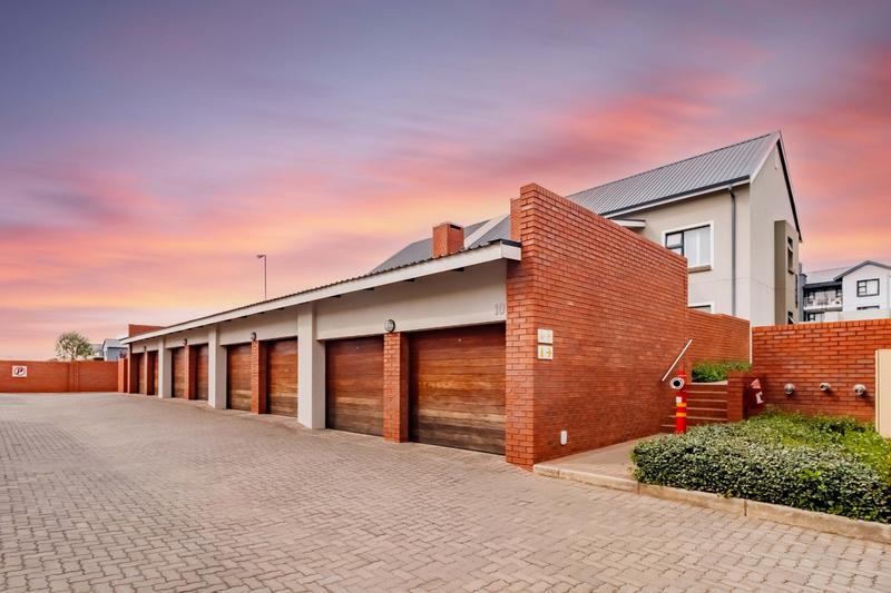 2 Bedroom Property for Sale in Golden Fields Estate Gauteng