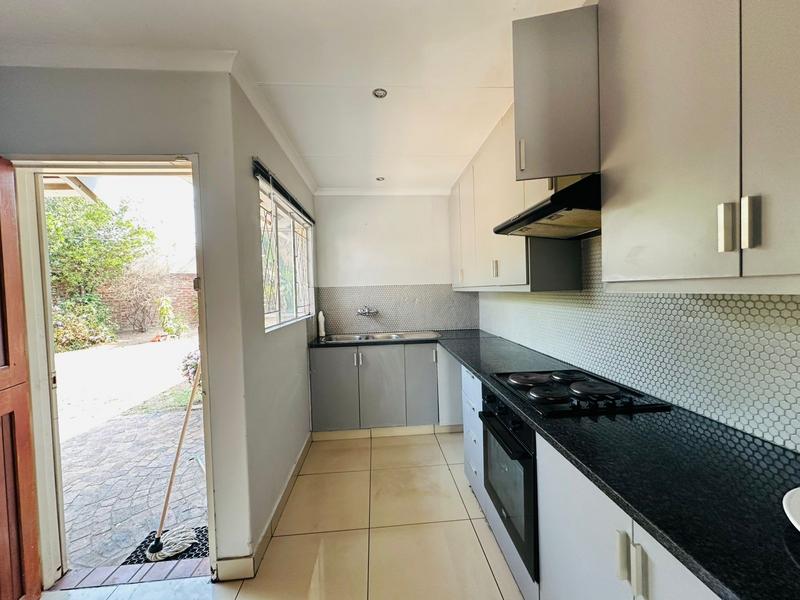 To Let 3 Bedroom Property for Rent in Country View Gauteng