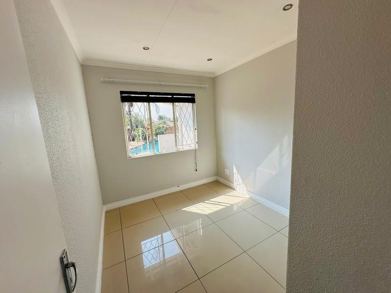 To Let 3 Bedroom Property for Rent in Country View Gauteng