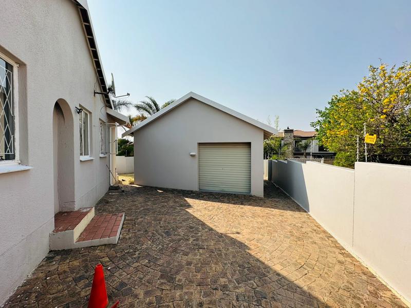 To Let 3 Bedroom Property for Rent in Country View Gauteng