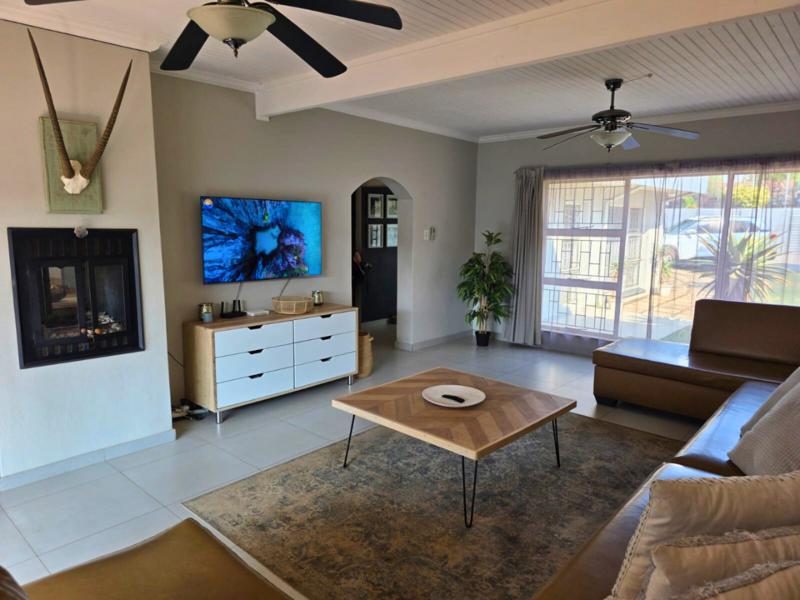 4 Bedroom Property for Sale in Elardus Park Gauteng