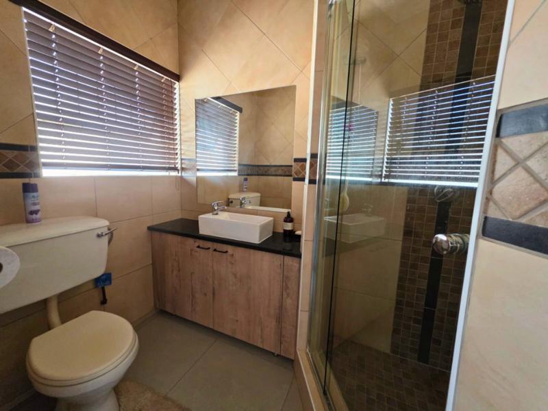 4 Bedroom Property for Sale in Elardus Park Gauteng
