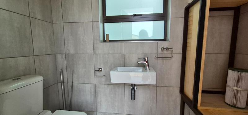 To Let 4 Bedroom Property for Rent in Midstream Hill Gauteng