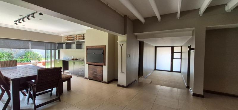 To Let 4 Bedroom Property for Rent in Midstream Hill Gauteng
